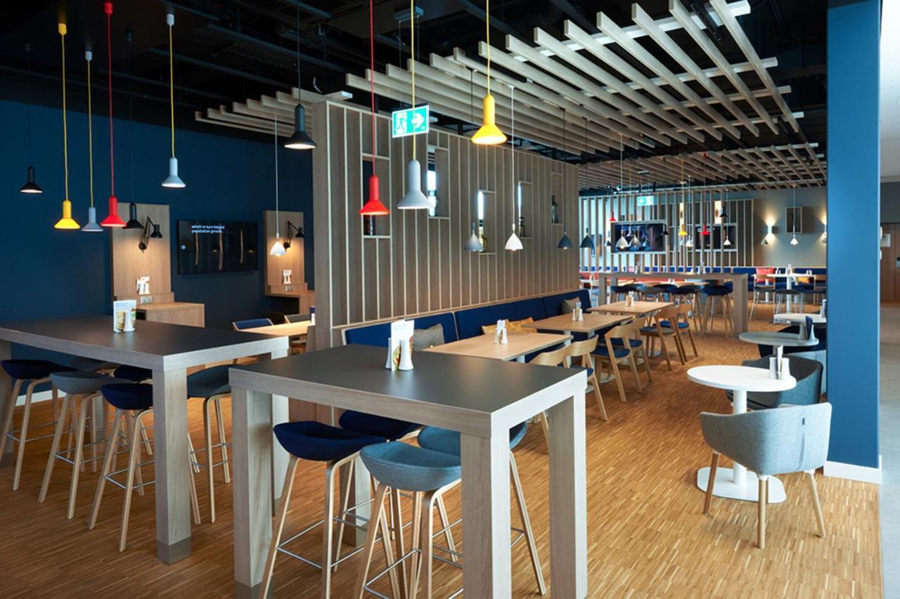 Holiday Inn Express & Suites - Basel - Allschwil By Ihg Exterior foto